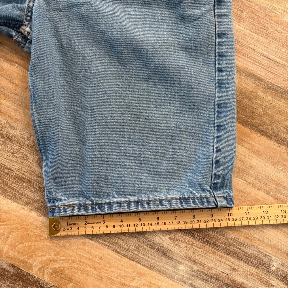 Levis 469 Loose Fit Denim Shorts Mens 32 Light Wash Blue Jean Jorts Skater Y2K